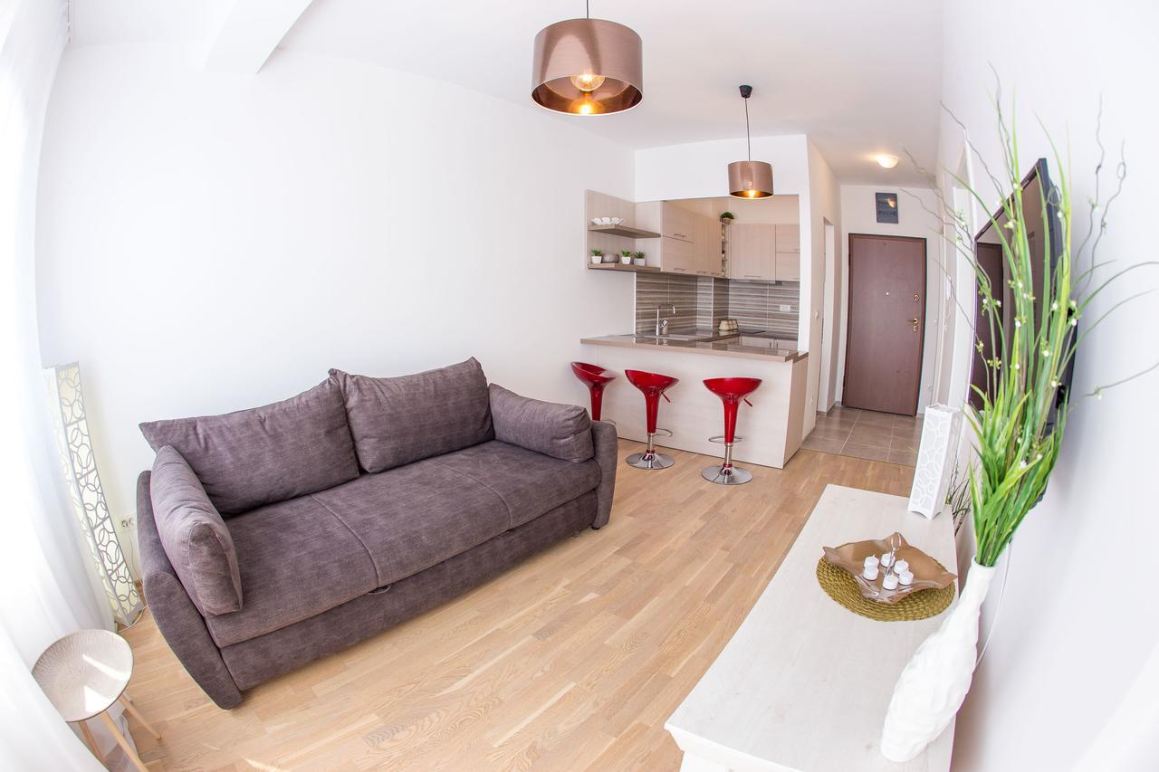 Natasha Sea View Apartment بودفا المظهر الخارجي الصورة