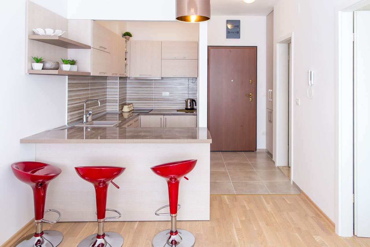 Natasha Sea View Apartment بودفا المظهر الخارجي الصورة