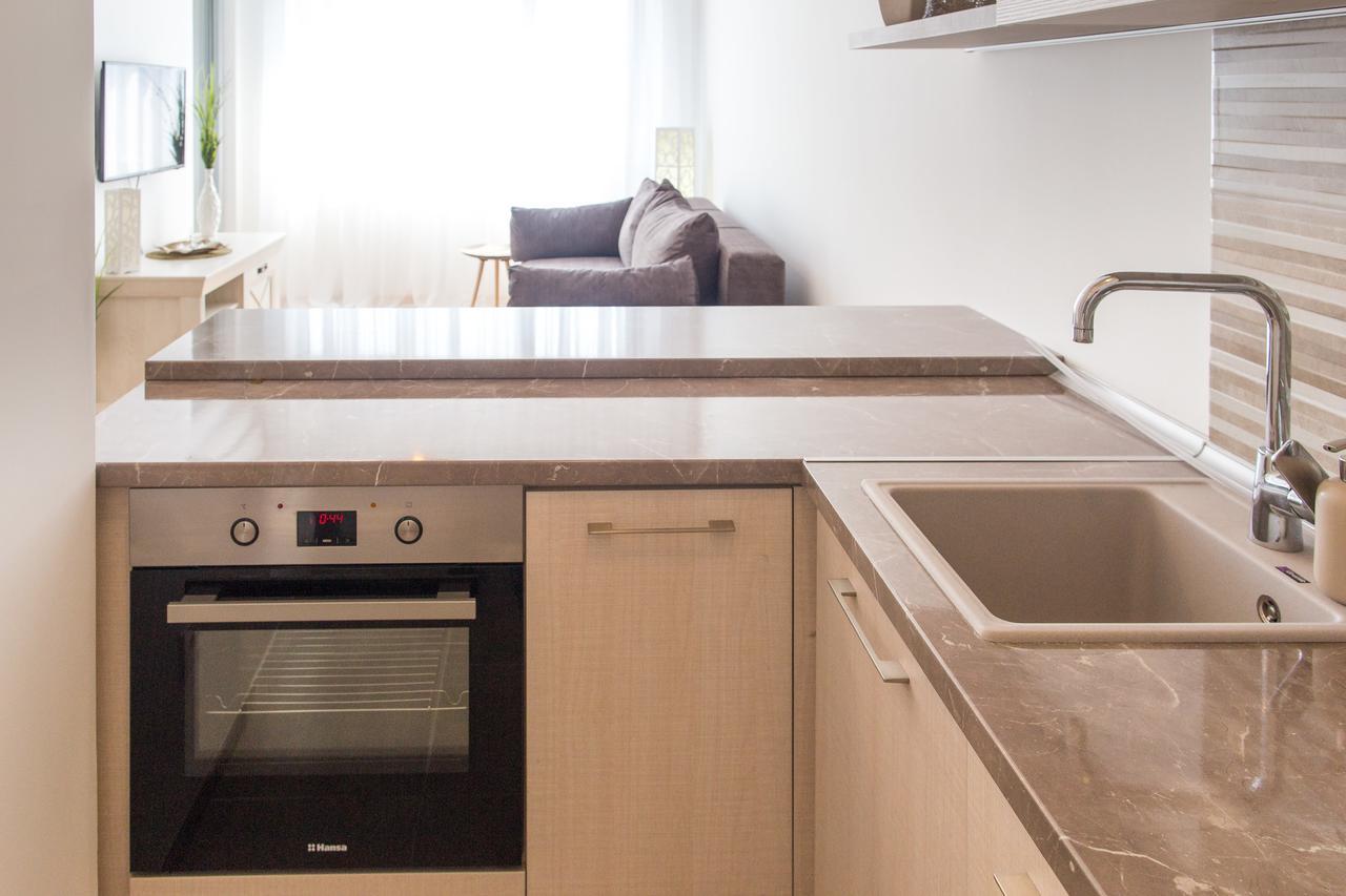 Natasha Sea View Apartment بودفا المظهر الخارجي الصورة